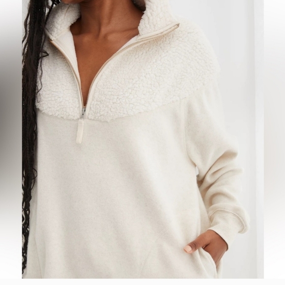 Aerie Cozy Hometown Holiday Sherpa 1/4 Zip Pullover Sweatshirt. Cream. Small. - Picture 3 of 12